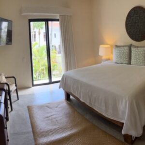 Casita Cenote KING Suite with Balcony (Common Area with Brisa & Concha)-CARACOL