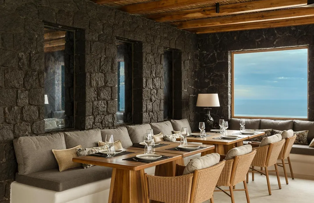 Nēro Boutique Hotel, Santorini