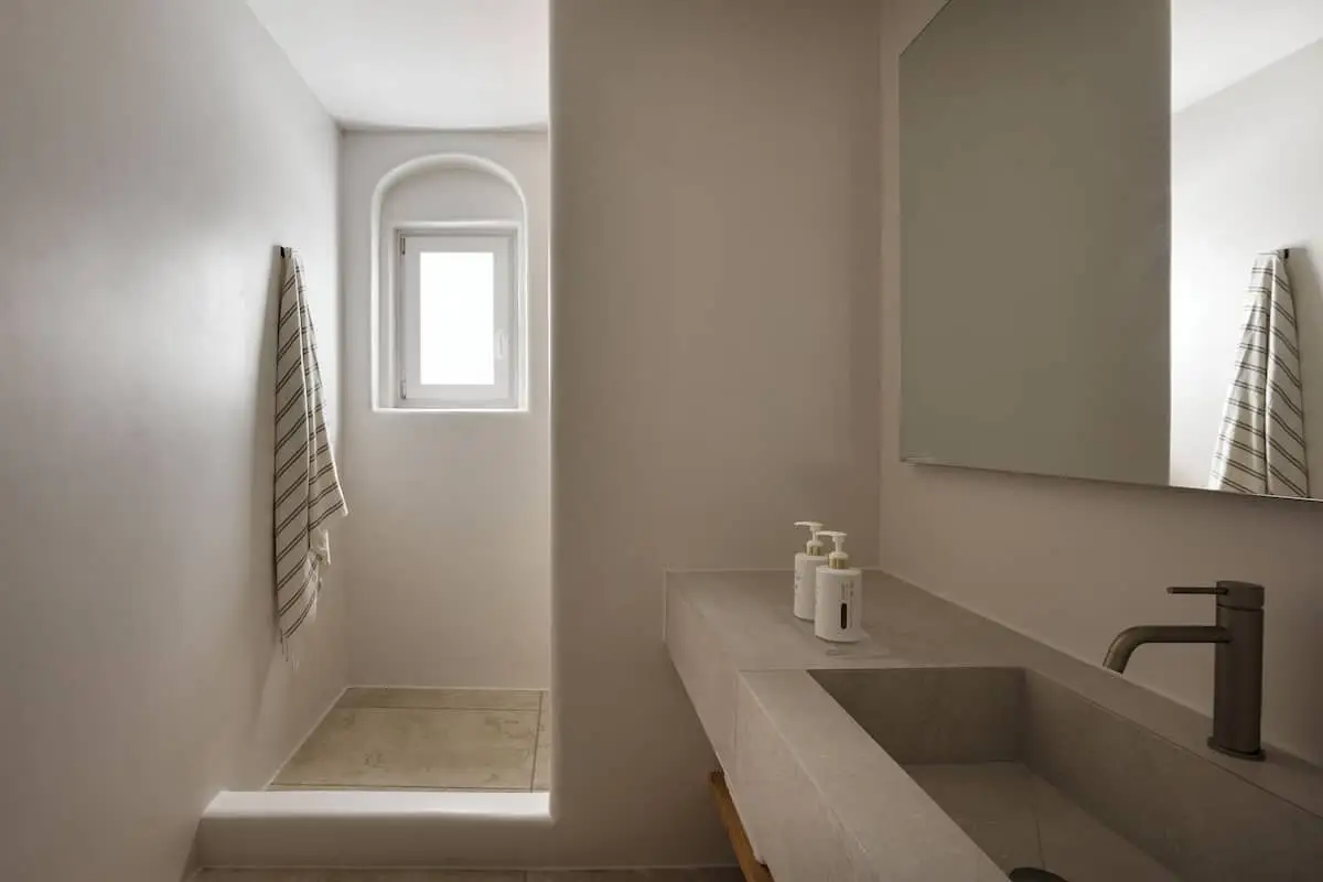Honeymoon Suite with Sea View and Heated Plunge Pool